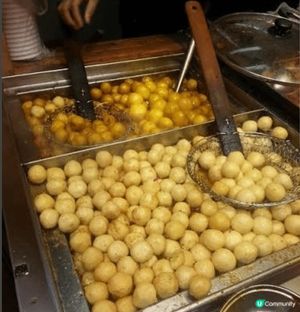 媽咪雞蛋仔出晒名好食多款色。
泰昌蛋撻，鬼佬都讚好。
咖哩魚