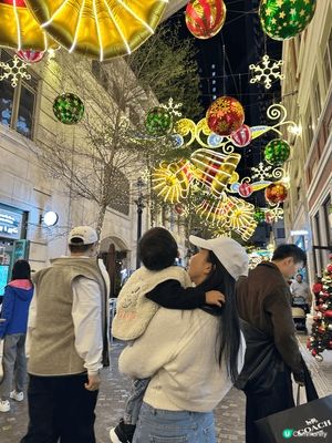 臨近聖誕節，介紹朋友認識聖誕節，出發睇睇聖誕樹
遊學玩樂