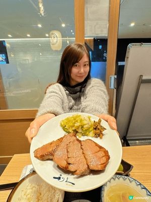 東京落地第一間揀左東京一番街內 利久牛舌，揀左極厚4切¥25...