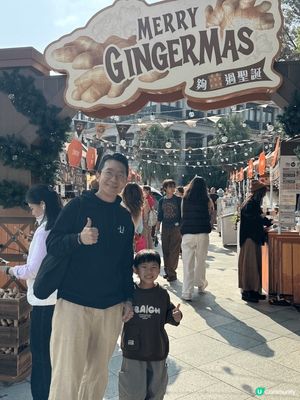 第一及第二張相係赤柱聖誕市集，嗰度有特色野食、唱歌表演、精品