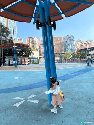 平時坐巴士到觀塘市中心落車位置，好多人都會忽略左呢度，但其實