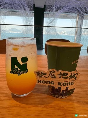 環境舒適，可約三五知己相聚
海洋公園水上樂園，是親子一個好地