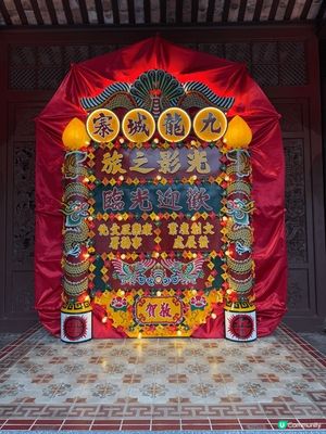 九龍寨城，呢個名字對於香港人來講，絕對唔陌生。五十年代起，呢