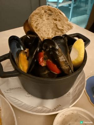 🍷 Nisugu 西班牙餐廳 · SOGO聚餐好選擇
早兩