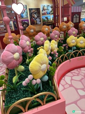 將軍澳東港城同人氣創作人Leon Lollipop攜手打造「