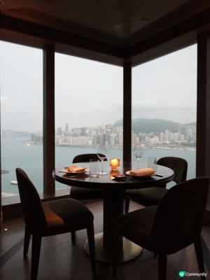 望住維景品嚐正宗意大利菜
位於39樓的Carna，一上到嚟就