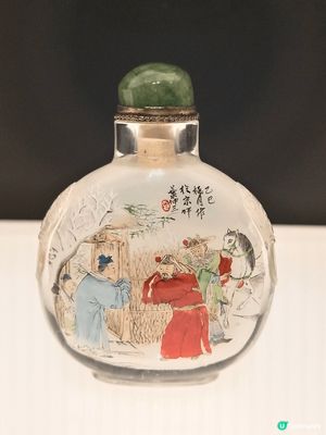 今天去香港藝術館看一個令我大開眼界的鼻煙壺展覽, 鼻煙壺雖僅