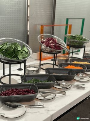 香港萬麗國際酒店自助餐，冇諗過一個自助餐裏面出現龍蝦菜式超過