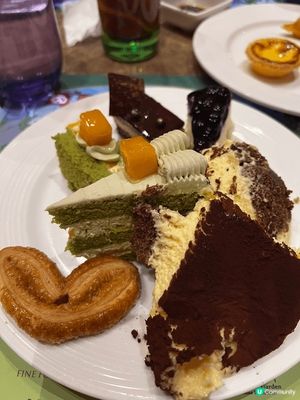 早前同屋企人一齊去帝苑酒店食自助餐 慶祝生日🎂 服務態度很