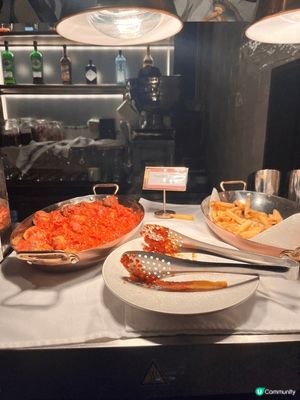 銅鑼灣高質海景自助餐 I 和牛+生蠔無限任 食！
同朋友慶生