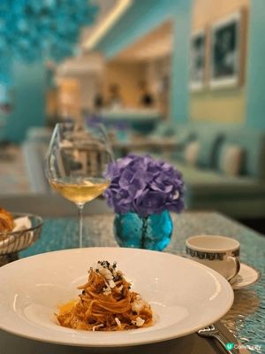 Blue Box Cafe 最近在銅鑼灣利園三期重新開幕。這