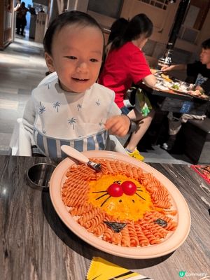圖片分享炑八韓烤親子餐廳的美食體驗，包括小朋友最鍾意的獅子螺