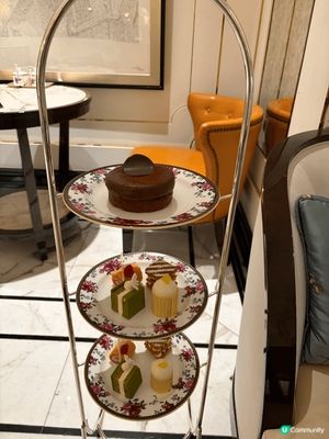 朗廷酒店-廷廊 Palm Court。
非常有驚喜嘅下午茶，