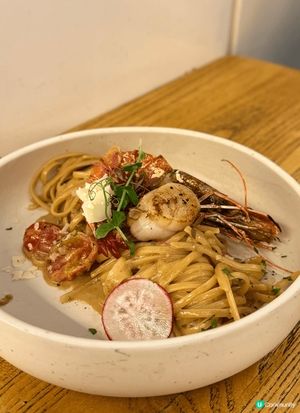 大埔小店Polaris，食物美味，價錢合理，環境舒適。紅蝦意