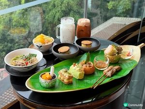 東南亞風味下午茶。當中兩款無限任食!
