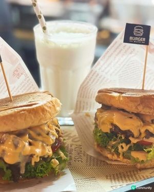 小店漢堡超美味🍔😋