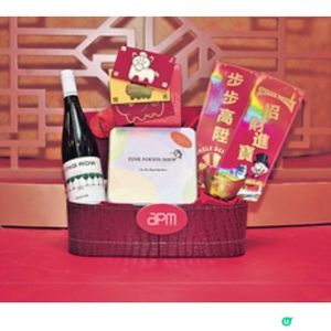 經濟日報 送 apm新年禮品套裝5份