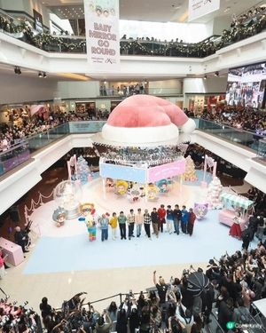 又一城BABY MIRROR GO ROUND正式開幕