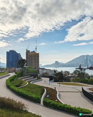晨曦中的啟德海濱公園也颇不錯