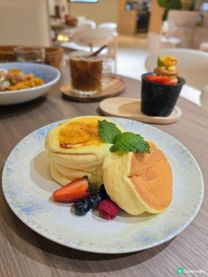 西日系輕食＋精品咖啡 交通超方便！