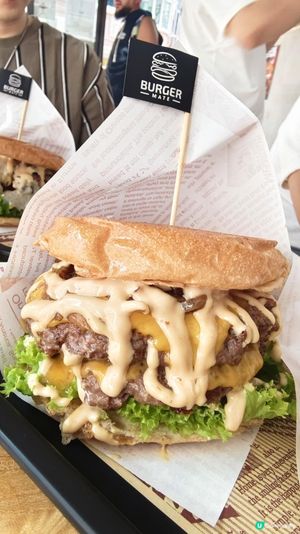 【 限量巨大化手打美式漢堡 の Burger Mate 】