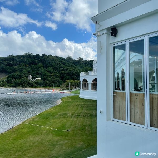 食開嘅Tiramisu都係一杯杯，又或者有器皿整到成形，不過...