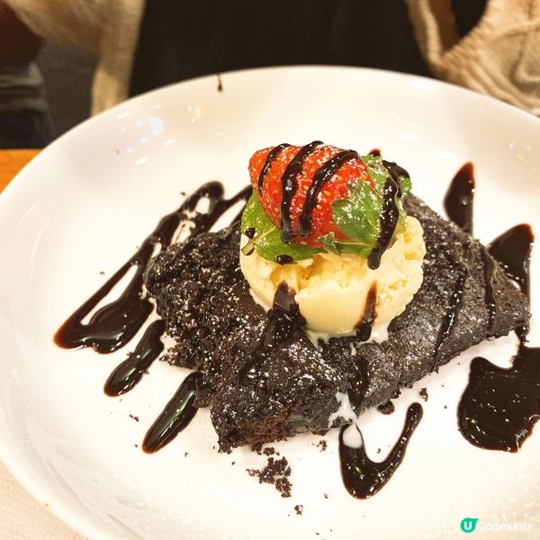 比利時62%朱古力心太軟鮮果伴雲呢拿雪糕！