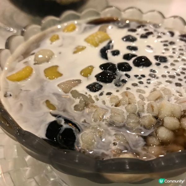 康瑞甜品真係百吃不厭，食飽飯都特登搭車去食！😋😋😋