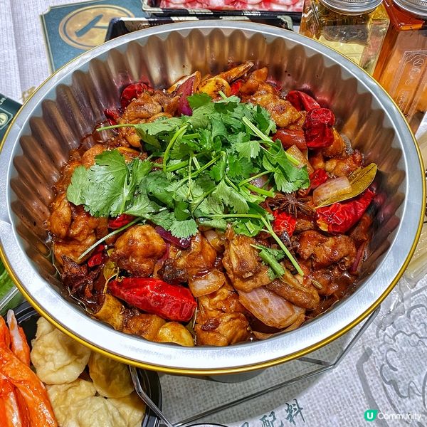 晚市禁堂食仲有外賣幫緊你，人和月雞煲火鍋推出多款套餐，等大家...