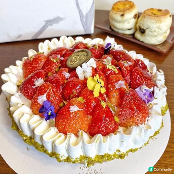 今日我叻啊😁預備咗成個果撻返屋企🤤邊煲劇邊當飯後甜點咁食～利...