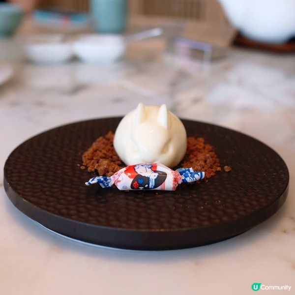 座落於K11 Musea的鏞鏞．藝嚐館裝潢很摩登而且充滿現代...