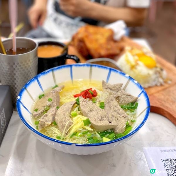 在油麻地起家的和順記在荃灣開了分店，愛吃炸雞髀的我就在過去的...