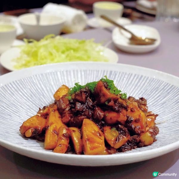 我這天到位於灣仔的甬府是所供應甬幫菜的餐館，甬幫菜乃中國著名...