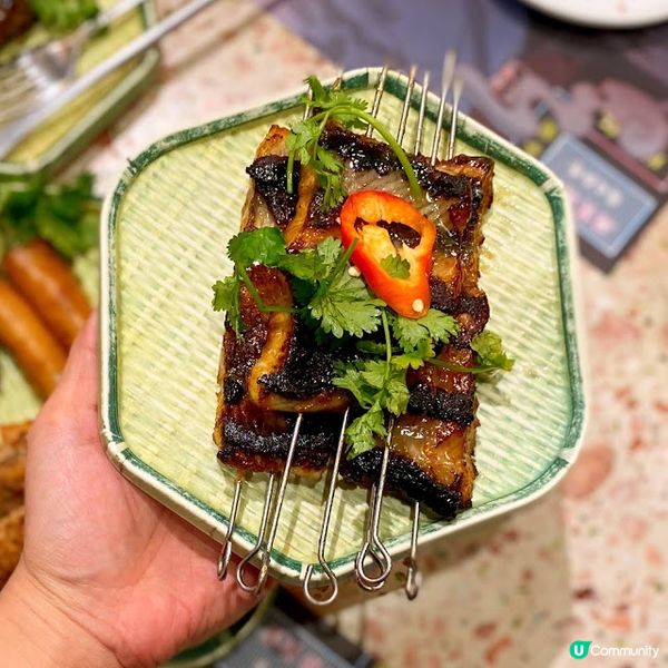 我覺得做朋友真是很講緣份，兩脅插刀的、過橋片板的、取著數的、...