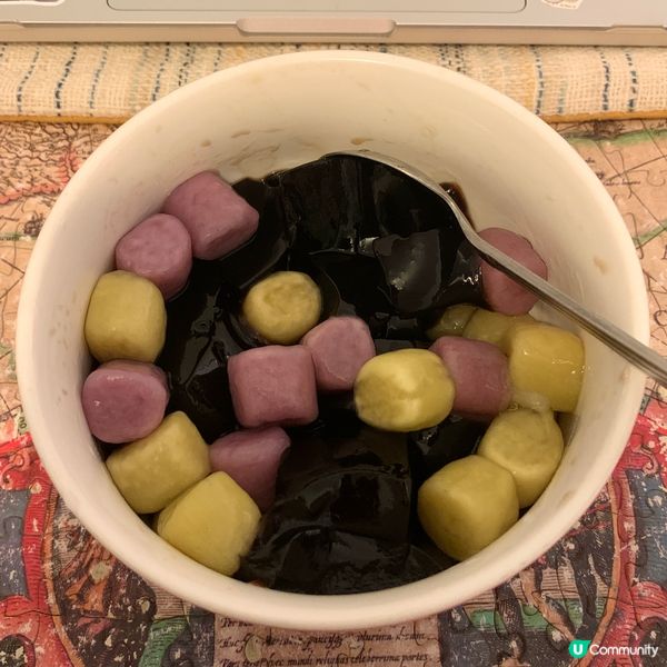 嘗試在家自製芋圓仙草，點知啲冰凍芋圓煮出嚟好粉😭😭 有冇人知...