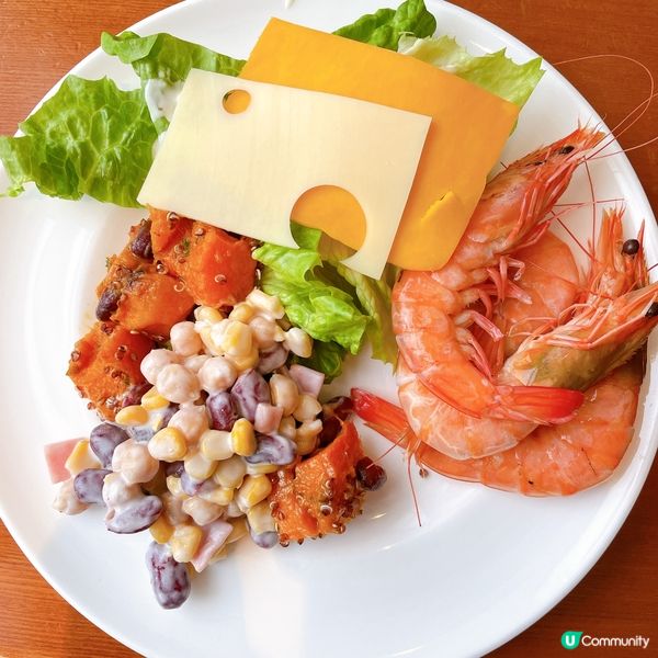 Lunch 有salad bar buffet, $150/...