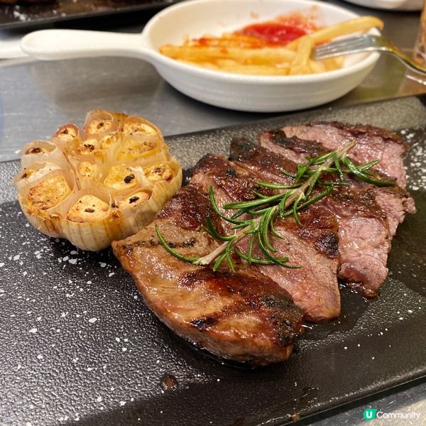 Flat Iron @ Top Blade Steak La...