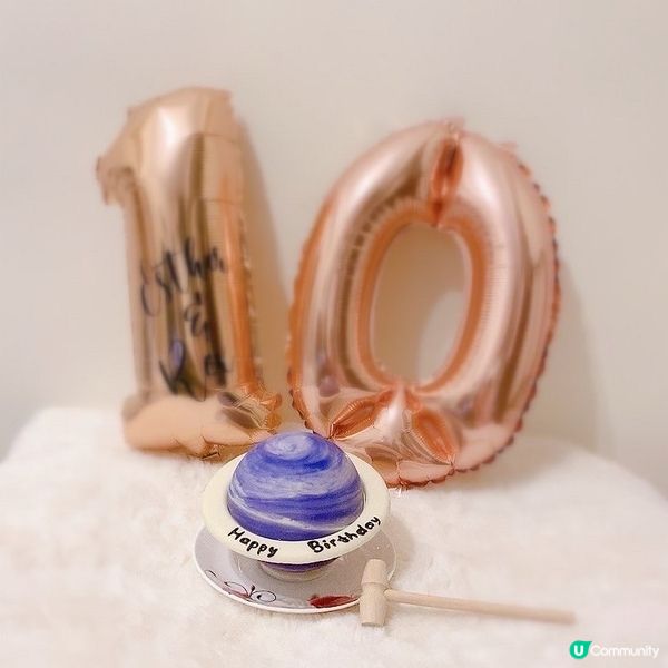 雖然成日見人食星球蛋糕，但其實我係第一次食😂就黎週年紀念加老...