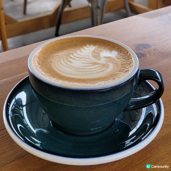 The Hideout 是一間梅窩的人氣 cafe, caf...