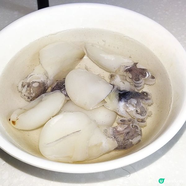 墨魚仔紅燒肉 Braised pork with baby ...