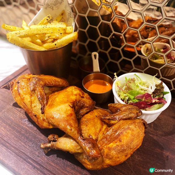 ᴛʜᴇ ɢʀɪʟʟ ʀᴏᴏᴍ係一間出色嘅sᴛᴇᴀᴋ ʜᴏᴜs...