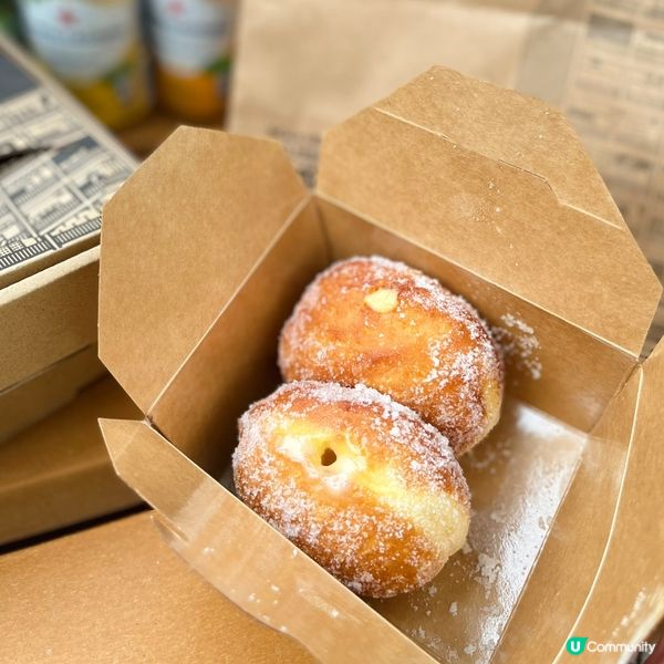 呢間既手工酸種pizza好好味😋😋