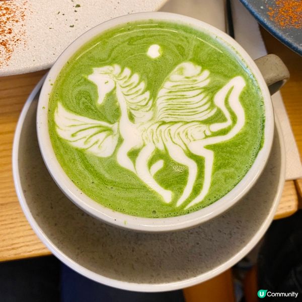 第一次黑芝麻咖啡，飲落去好香黑芝麻味道，值得一試🥰另一杯係丸...