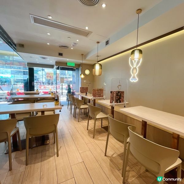 每次行TOP經過呢間cafe都好想試😍😍