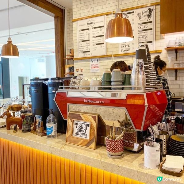 呢間 Black Sugar Coffee咖啡定食物都好岀色...