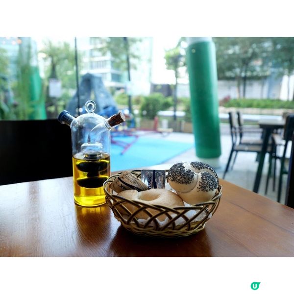 在中大醫院打完疫苗後，近近地就在附近位於科學園內的 Mera...