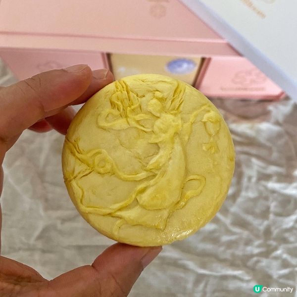 中秋佳節將近🌕又有好物推介，呢個禮盒裝高貴又精美🎁真係好適合...