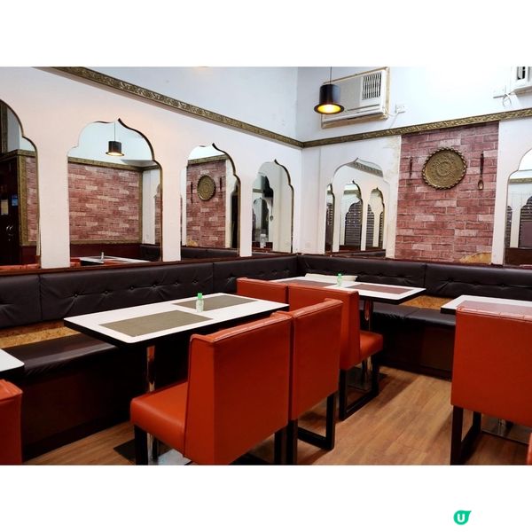 重慶大廈可說是香港的多元共融文化地標🏬，不同種族膚色的人到此...