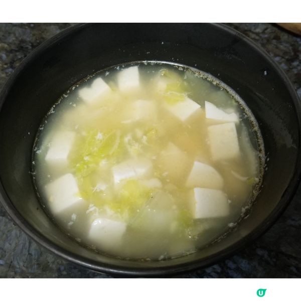 晚餐 : 蒜蓉煎豬扒 海鮮豆腐鹹蛋湯