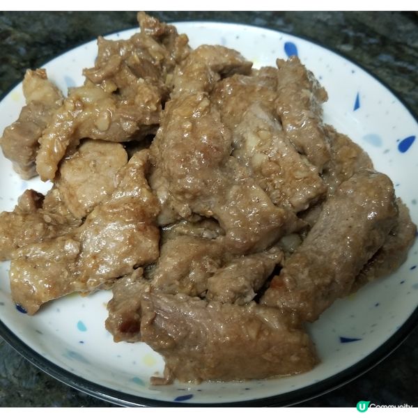 晚餐 : 蒜蓉煎豬扒 海鮮豆腐鹹蛋湯